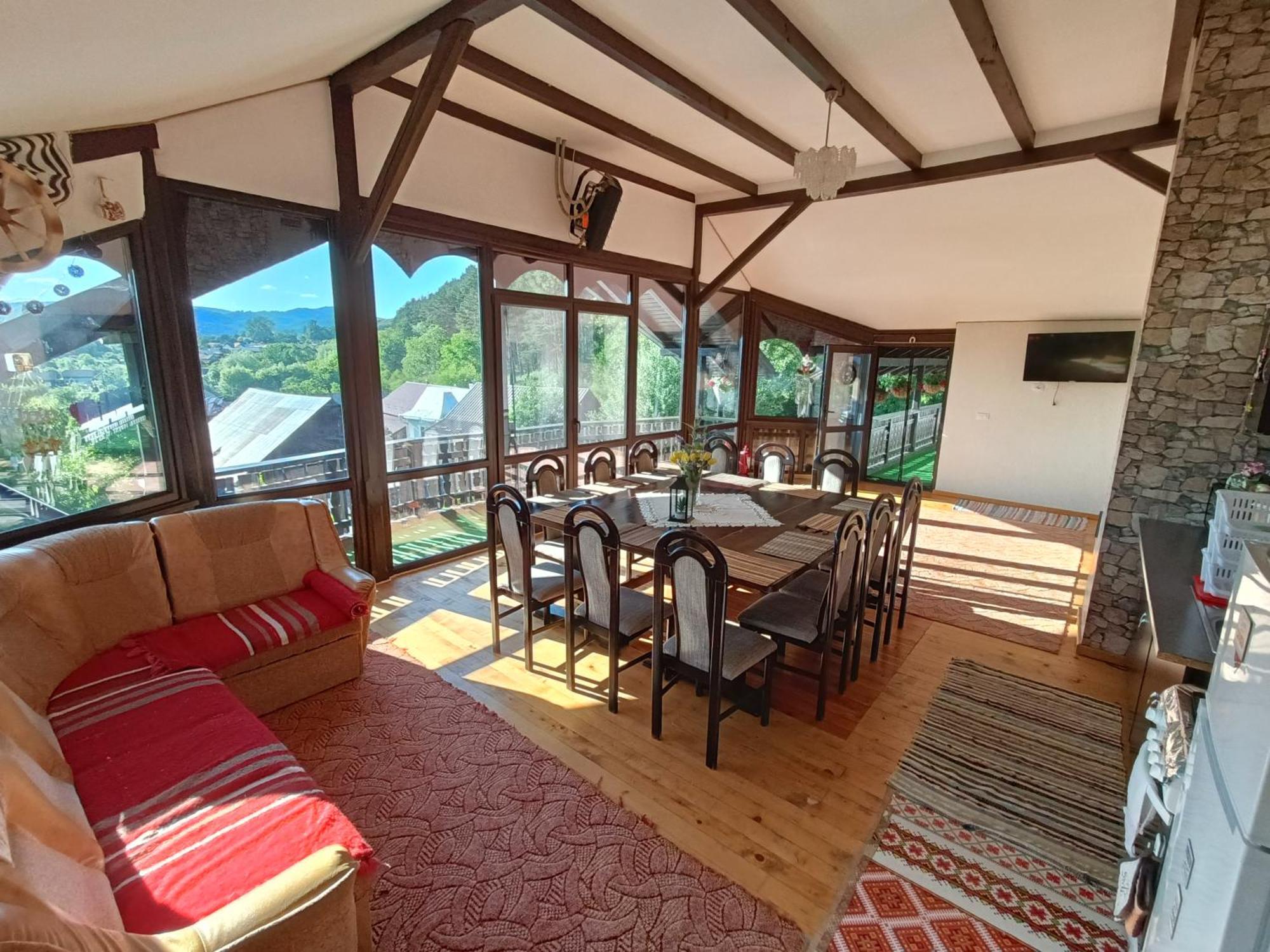 Casa Dintre Pini Villa Păltinoasa Exterior foto
